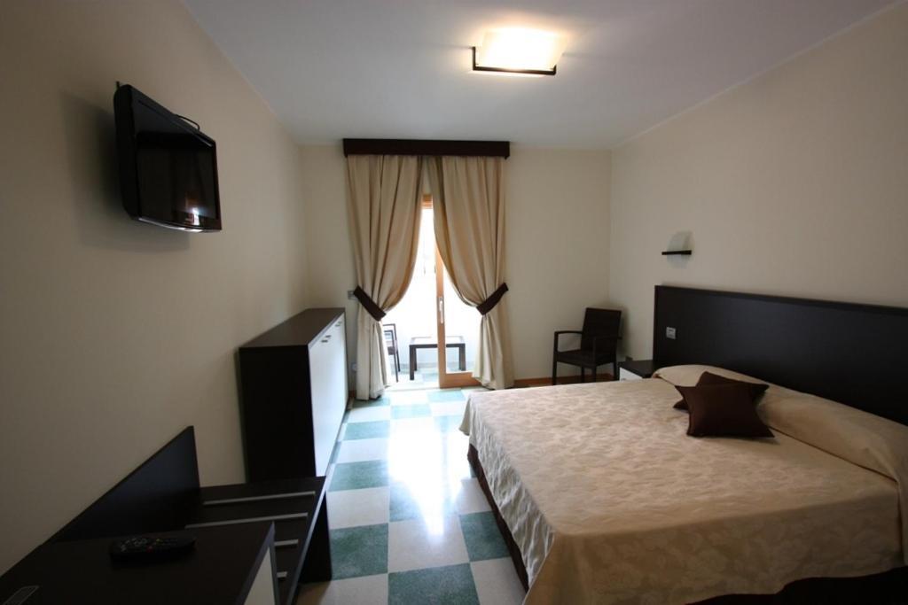 Hotel Bagni Arcobaleno Deiva Marina Kamer foto